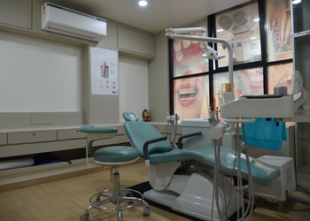 Shree-Hari-Dental-Care-Health-Dental-clinics-Orthodontist-Vadodara-Gujarat-2