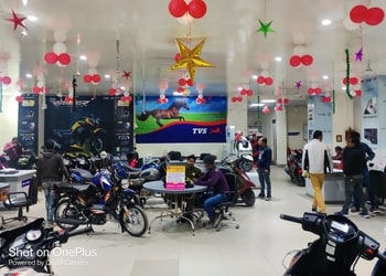 Banaras-TVS-Shopping-Motorcycle-dealers-Varanasi-Uttar-Pradesh-1