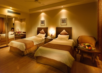 HHI-Varanasi-Local-Businesses-4-star-hotels-Varanasi-Uttar-Pradesh-1
