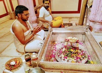 Srinivasan-Sastry-Professional-Services-Astrologers-Varanasi-Uttar-Pradesh-1