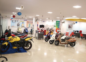 Garapati-Autoventurs-Pvt-Ltd-Shopping-Motorcycle-dealers-Vijayawada-Andhra-Pradesh-1