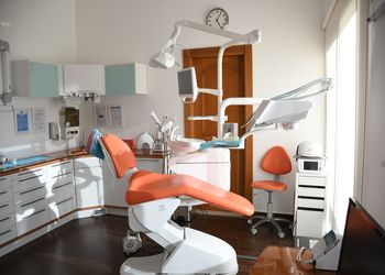 Gottipati-Dental-Hospital-Health-Dental-clinics-Orthodontist-Vijayawada-Andhra-Pradesh-2