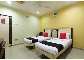 City-Grand-Hotel-Local-Businesses-3-star-hotels-Warangal-Telangana-1