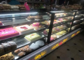 Maharaja-Bakery-Food-Cake-shops-Warangal-Telangana-1