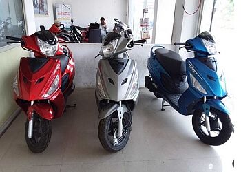 Sri-Sri-Sri-Automobiles-Shopping-Motorcycle-dealers-Warangal-Telangana-1