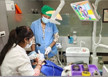 32-pearls-dental-clinic-and-implant-centre-Dental-clinics-Tatibandh-raipur-Chhattisgarh-2