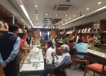 A-k-zaveri-Jewellery-shops-Ahmedabad-Gujarat-2