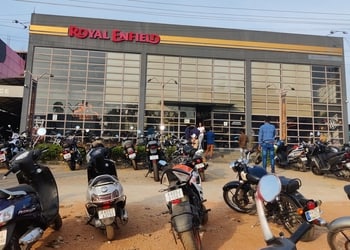 Aadith-motors-Motorcycle-dealers-Vijayanagar-mysore-Karnataka-1