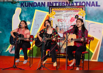 Aagaaz-kala-kendra-school-of-music-Guitar-classes-Mohali-Punjab-3