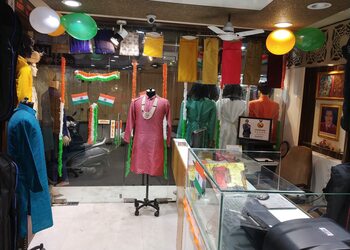 Aakarshan-Clothing-stores-Bhopal-Madhya-pradesh-2