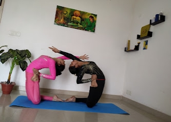 Aarogya-yoga-studio-Yoga-classes-Faridabad-Haryana-1