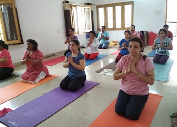 Aarogyaveda-Yoga-classes-Bhilai-Chhattisgarh-2