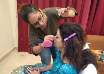 Aarti-malkani-makeup-artist-Makeup-artist-Kota-Rajasthan-2