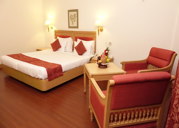 Abad-plaza-hotel-3-star-hotels-Kochi-Kerala-2