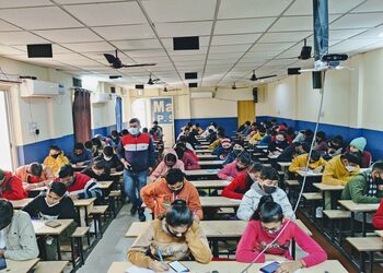 Abhilasha-classes-Coaching-centre-Gwalior-Madhya-pradesh-3