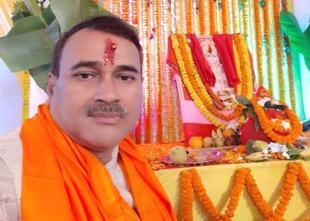 Acharya-m-n-tiwari-Vedic-astrologers-Bettiah-Bihar-3