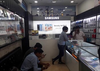 Adarsh-mobile-store-Mobile-stores-Gwalior-Madhya-pradesh-2