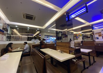 Adarsha-Family-restaurants-Dadar-mumbai-Maharashtra-2