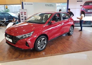 Advaith-hyundai-car-showroom-Car-dealer-Kadri-mangalore-Karnataka-2