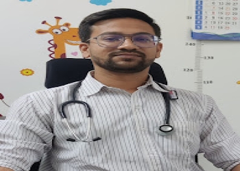 Adwaita-pediatric-clinic-Child-specialist-pediatrician-Junagadh-Gujarat-2