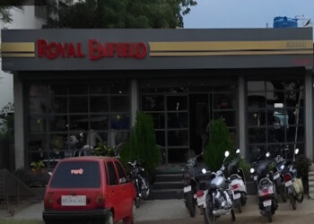 Agrawal-motors-Motorcycle-dealers-Akola-Maharashtra-1