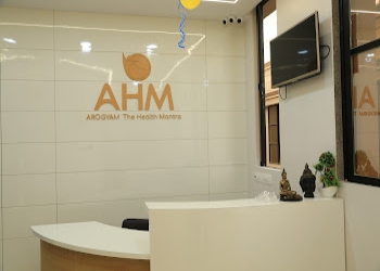 Ahm-skin-hair-clinic-Dermatologist-doctors-Adajan-surat-Gujarat-2