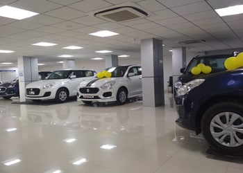 Alankar-auto-sales-services-Car-dealer-Ashok-rajpath-patna-Bihar-2