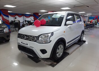 Alankar-auto-sales-services-Car-dealer-Sipara-patna-Bihar-3