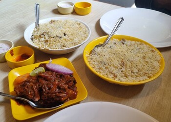 Alankar-family-restaurant-Family-restaurants-Kozhikode-Kerala-2