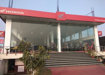 Alankar-honda-Motorcycle-dealers-Boring-road-patna-Bihar-1