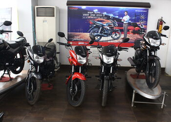 Alankar-honda-Motorcycle-dealers-Gandhi-maidan-patna-Bihar-3