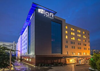 Aloft-4-star-hotels-Bangalore-Karnataka-1