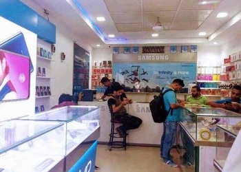 Alpha-gadgets-store-Mobile-stores-Bareilly-Uttar-pradesh-2