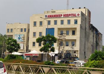 Amandeep-hospital-Private-hospitals-Amritsar-Punjab-1