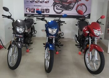 Amideep-honda-Motorcycle-dealers-Majura-gate-surat-Gujarat-2