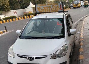 Amresh-car-driving-classes-Driving-schools-New-delhi-Delhi-3