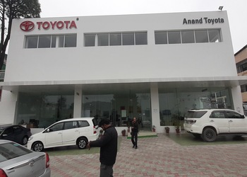 Anand-toyota-Car-dealer-Lakkar-bazaar-shimla-Himachal-pradesh-1