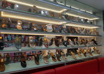 Apna-shoe-mart-Shoe-store-Latur-Maharashtra-2