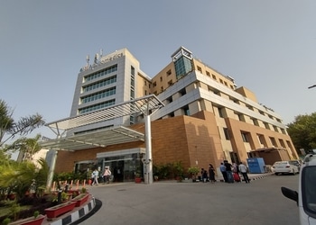 Apollomedics-super-speciality-hospitals-Multispeciality-hospitals-Lucknow-Uttar-pradesh-1