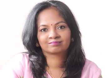 Archana-kanungo-Vastu-consultant-Geeta-bhawan-indore-Madhya-pradesh-1