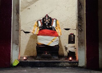 Arulmigu-uchi-pillaiyar-temple-Temples-Tiruchirappalli-Tamil-nadu-2