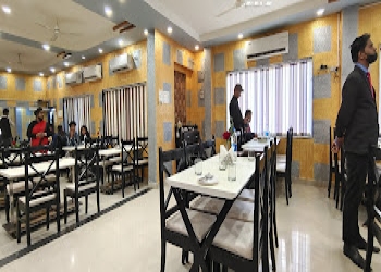 Ashoka-biryani-pachpedi-naka-Family-restaurants-Raipur-Chhattisgarh-2