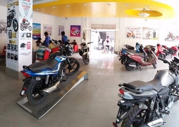 Asoke-auto-Motorcycle-dealers-Purulia-West-bengal-3