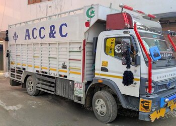 Associate-courier-cargo-co-Courier-services-Lal-chowk-srinagar-Jammu-and-kashmir-3