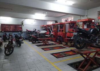 Aster-honda-Motorcycle-dealers-Jalgaon-Maharashtra-3