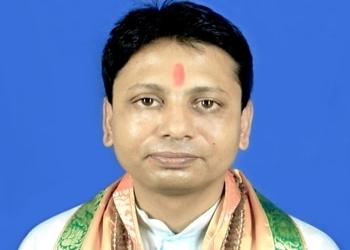 Astrologer-dr-raja-shastri-gold-medalist-Astrologers-Siliguri-West-bengal-1