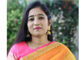 Astrologer-ruchi-joshi-Vastu-consultant-Sudama-nagar-indore-Madhya-pradesh-1