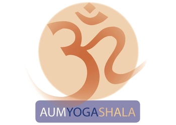 Aumyogashala-Yoga-classes-Dlf-phase-3-gurugram-Haryana-1