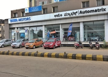 Auto-matrix-Car-dealer-Hampankatta-mangalore-Karnataka-1