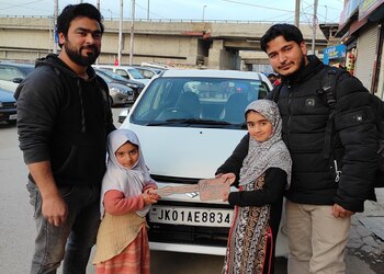 Auto-suzi-car-point-Used-car-dealers-Jawahar-nagar-srinagar-Jammu-and-kashmir-3